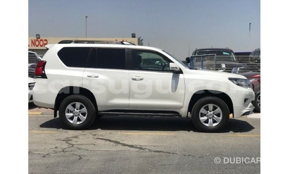 Sayi Imported Toyota Prado White Mota in Import - Dubai a Burkina Faso Sayi Imported Toyota Prado White Mota in Import - Dubai a Burkina Faso
