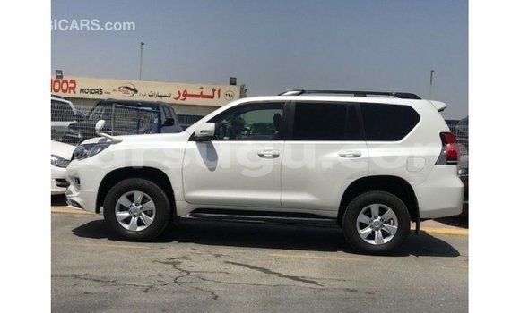 Sayi Imported Toyota Prado White Mota in Import - Dubai a Burkina Faso Sayi Imported Toyota Prado White Mota in Import - Dubai a Burkina Faso