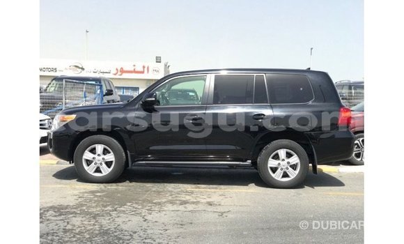 Acheter Import Voiture Toyota Land Cruiser Noir à Import - Dubai, Burkina-Faso Acheter Import Voiture Toyota Land Cruiser Noir à Import - Dubai, Burkina-Faso