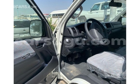 Buy Import Toyota Hiace White Car in Import - Dubai in Burkina Faso Buy Import Toyota Hiace White Car in Import - Dubai in Burkina Faso