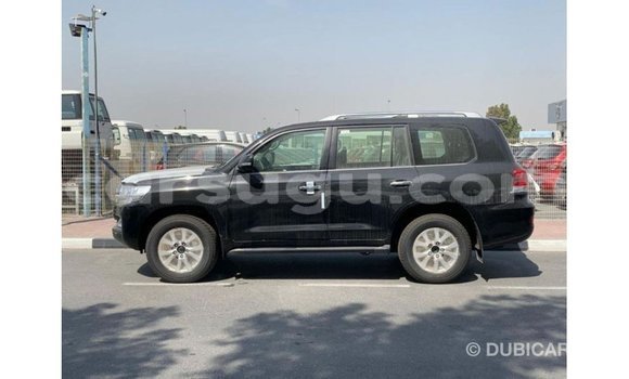 Acheter Import Voiture Toyota Land Cruiser Noir à Import - Dubai, Burkina-Faso Acheter Import Voiture Toyota Land Cruiser Noir à Import - Dubai, Burkina-Faso