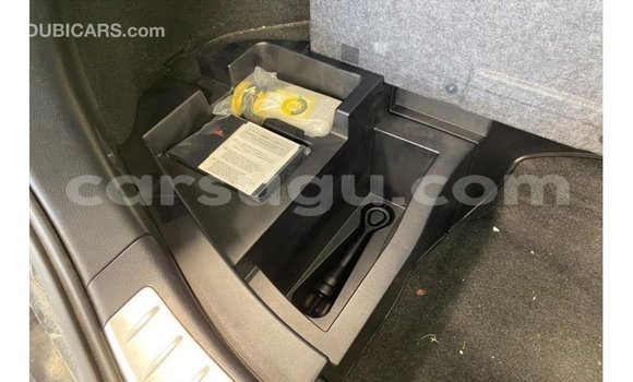 Sayi Imported Toyota Harrier Black Mota in Import - Dubai a Burkina Faso Sayi Imported Toyota Harrier Black Mota in Import - Dubai a Burkina Faso