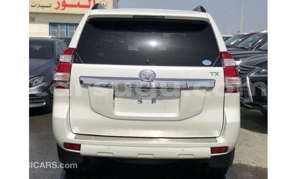 Sayi Imported Toyota Prado White Mota in Import - Dubai a Burkina Faso Sayi Imported Toyota Prado White Mota in Import - Dubai a Burkina Faso