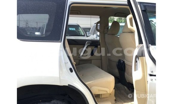 Sayi Imported Toyota Prado White Mota in Import - Dubai a Burkina Faso Sayi Imported Toyota Prado White Mota in Import - Dubai a Burkina Faso