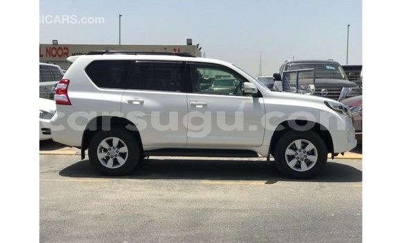 Sayi Imported Toyota Prado White Mota in Import - Dubai a Burkina Faso Sayi Imported Toyota Prado White Mota in Import - Dubai a Burkina Faso