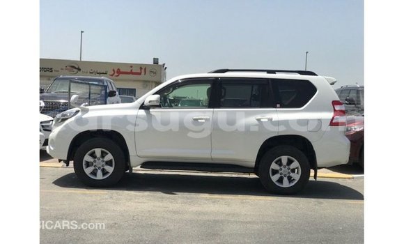 Sayi Imported Toyota Prado White Mota in Import - Dubai a Burkina Faso Sayi Imported Toyota Prado White Mota in Import - Dubai a Burkina Faso