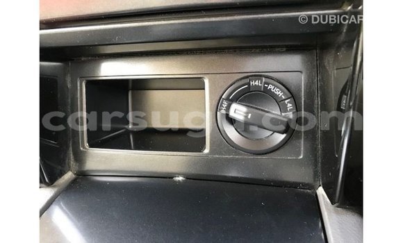 Sayi Imported Toyota Prado White Mota in Import - Dubai a Burkina Faso Sayi Imported Toyota Prado White Mota in Import - Dubai a Burkina Faso