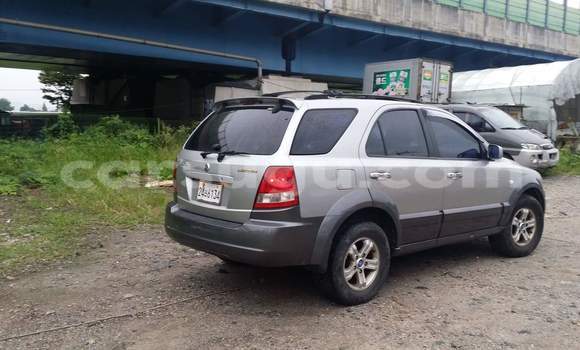Acheter Occasion Voiture Kia Sorento Gris à Ouagadougou, Burkina-Faso Acheter Occasion Voiture Kia Sorento Gris à Ouagadougou, Burkina-Faso