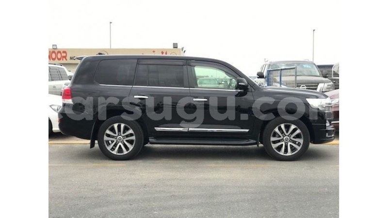 Big with watermark toyota land cruiser burkina faso import dubai 6603