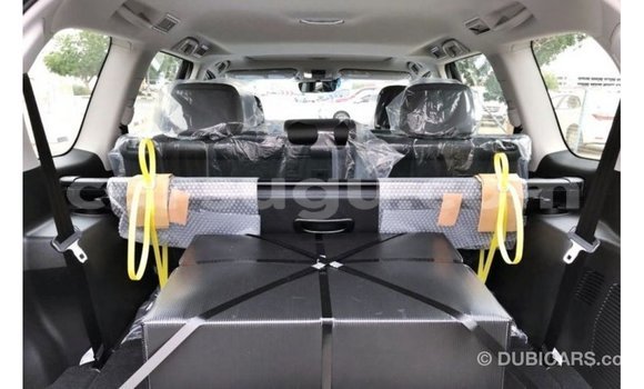 Acheter Import Voiture Toyota Prado Bleu à Import - Dubai, Burkina-Faso Acheter Import Voiture Toyota Prado Bleu à Import - Dubai, Burkina-Faso