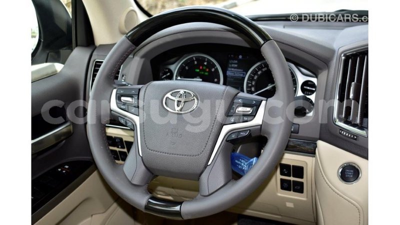 Big with watermark toyota land cruiser burkina faso import dubai 6613