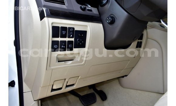 Buy Import Toyota Land Cruiser White Car in Import - Dubai in Burkina Faso Buy Import Toyota Land Cruiser White Car in Import - Dubai in Burkina Faso