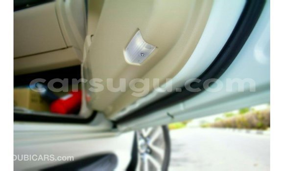 Buy Import Toyota Land Cruiser White Car in Import - Dubai in Burkina Faso Buy Import Toyota Land Cruiser White Car in Import - Dubai in Burkina Faso