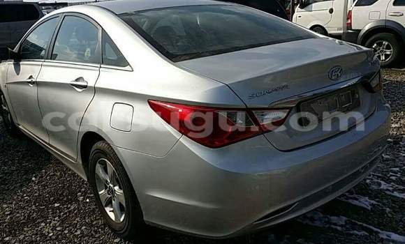 Acheter Occasion Voiture Hyundai Sonata Gris à Ouagadougou, Burkina-Faso Acheter Occasion Voiture Hyundai Sonata Gris à Ouagadougou, Burkina-Faso
