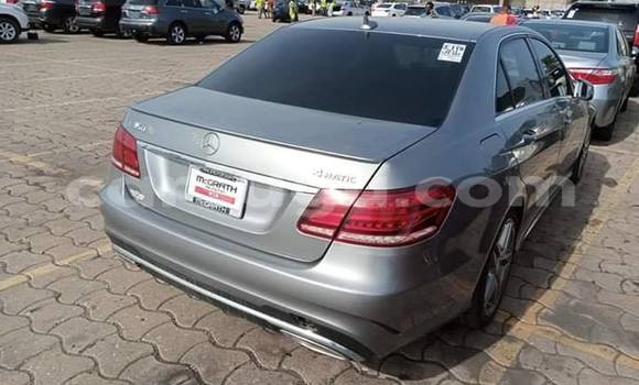 Buy Used Mercedes-Benz E–Class Other Car in Ouagadougou in Burkina Faso Buy Used Mercedes-Benz E–Class Other Car in Ouagadougou in Burkina Faso