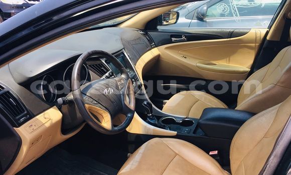 Sayi Na hannu Hyundai Sonata Sauran Mota in Ouagadougou a Burkina Faso Sayi Na hannu Hyundai Sonata Sauran Mota in Ouagadougou a Burkina Faso
