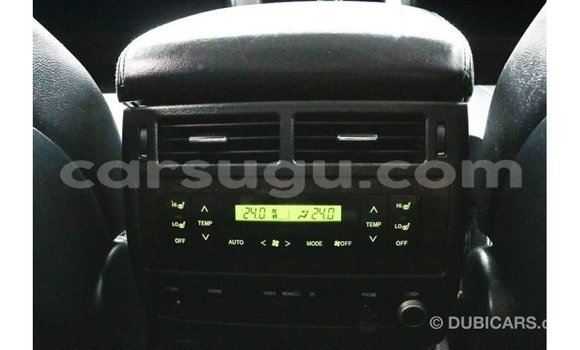 Sayi Imported Toyota Land Cruiser White Mota in Import - Dubai a Burkina Faso Sayi Imported Toyota Land Cruiser White Mota in Import - Dubai a Burkina Faso