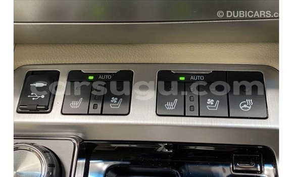 Sayi Imported Toyota Land Cruiser White Mota in Import - Dubai a Burkina Faso Sayi Imported Toyota Land Cruiser White Mota in Import - Dubai a Burkina Faso