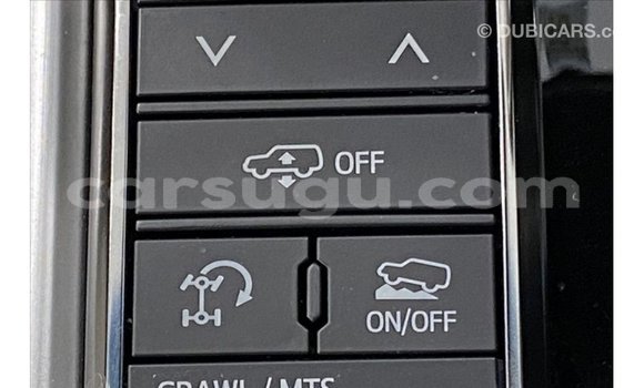 Sayi Imported Toyota Land Cruiser Black Mota in Import - Dubai a Burkina Faso Sayi Imported Toyota Land Cruiser Black Mota in Import - Dubai a Burkina Faso