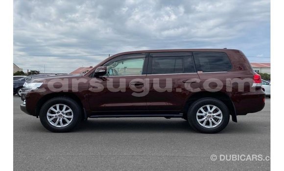 Sayi Imported Toyota Land Cruiser Red Mota in Import - Dubai a Burkina Faso Sayi Imported Toyota Land Cruiser Red Mota in Import - Dubai a Burkina Faso