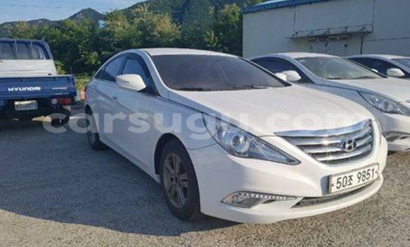 Acheter Neuf Voiture Hyundai Sonata Blanc à Ouagadougou au Burkina-Faso Acheter Neuf Voiture Hyundai Sonata Blanc à Ouagadougou au Burkina-Faso