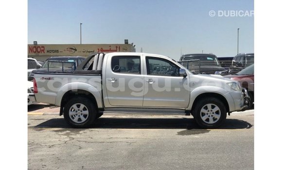Sayi Imported Toyota Hilux Sauran Mota in Import - Dubai a Burkina Faso Sayi Imported Toyota Hilux Sauran Mota in Import - Dubai a Burkina Faso