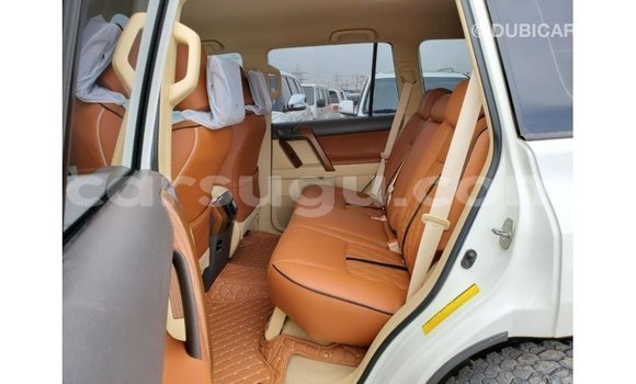Sayi Imported Toyota Prado White Mota in Import - Dubai a Burkina Faso Sayi Imported Toyota Prado White Mota in Import - Dubai a Burkina Faso