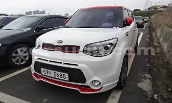 Acheter Neuf Voiture Kia Soul Blanc à Ouagadougou au Burkina-Faso Acheter Neuf Voiture Kia Soul Blanc à Ouagadougou au Burkina-Faso