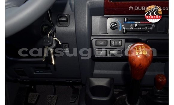 Buy Import Toyota Land Cruiser Red Car in Import - Dubai in Burkina Faso Buy Import Toyota Land Cruiser Red Car in Import - Dubai in Burkina Faso