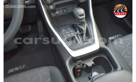 Buy Import Toyota HiAce Other Truck in Import - Dubai in Burkina Faso Buy Import Toyota HiAce Other Truck in Import - Dubai in Burkina Faso