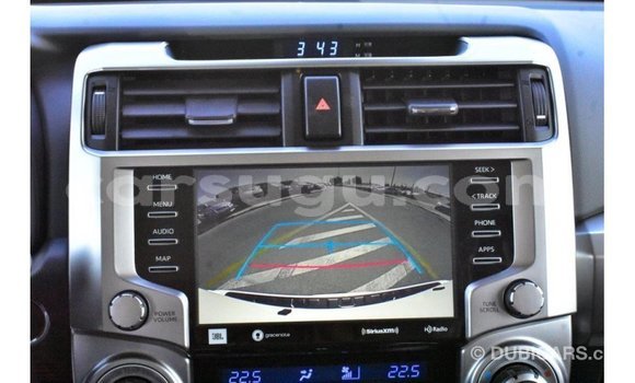 Buy Import Toyota HiAce White Truck in Import - Dubai in Burkina Faso Buy Import Toyota HiAce White Truck in Import - Dubai in Burkina Faso