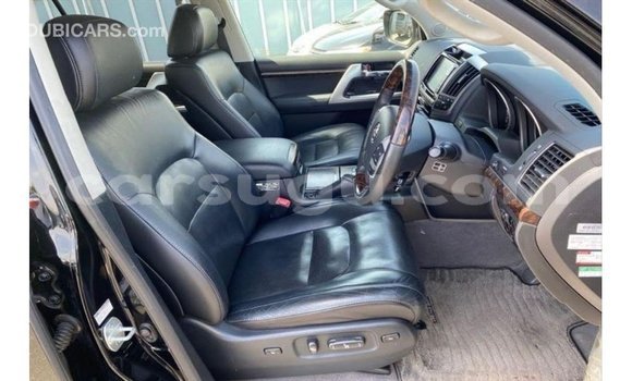 Sayi Imported Toyota Land Cruiser Black Mota in Import - Dubai a Burkina Faso Sayi Imported Toyota Land Cruiser Black Mota in Import - Dubai a Burkina Faso