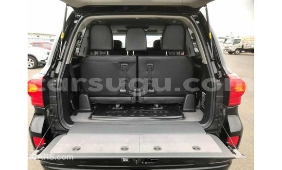 Sayi Imported Toyota Land Cruiser Black Mota in Import - Dubai a Burkina Faso Sayi Imported Toyota Land Cruiser Black Mota in Import - Dubai a Burkina Faso