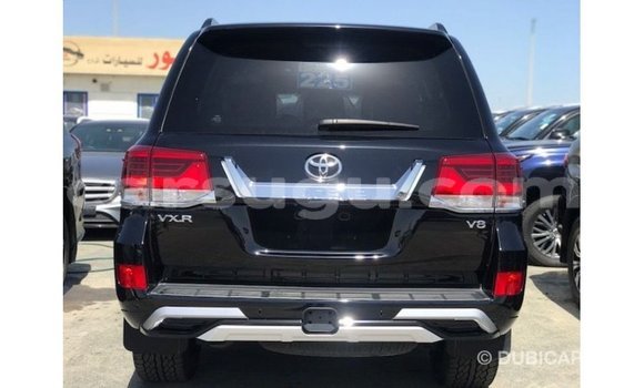 Sayi Imported Toyota Land Cruiser Black Mota in Import - Dubai a Burkina Faso Sayi Imported Toyota Land Cruiser Black Mota in Import - Dubai a Burkina Faso