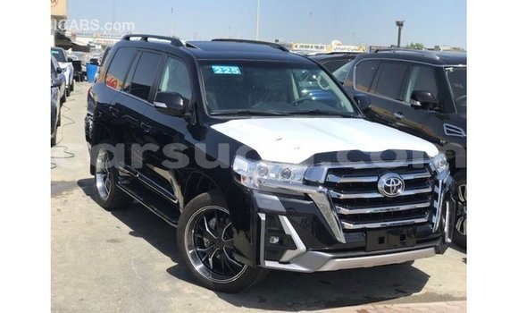Sayi Imported Toyota Land Cruiser Black Mota in Import - Dubai a Burkina Faso Sayi Imported Toyota Land Cruiser Black Mota in Import - Dubai a Burkina Faso