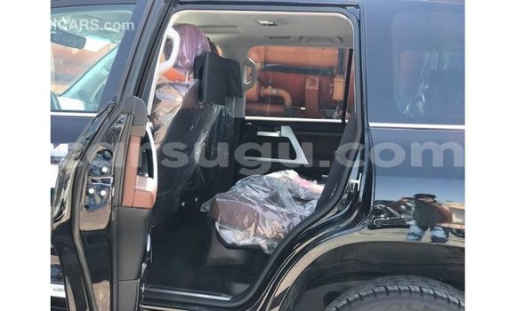 Sayi Imported Toyota Land Cruiser Black Mota in Import - Dubai a Burkina Faso Sayi Imported Toyota Land Cruiser Black Mota in Import - Dubai a Burkina Faso