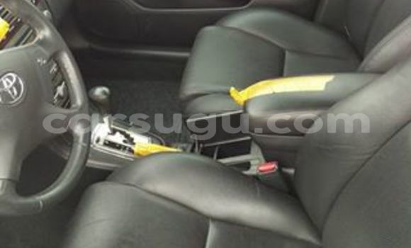 Sayi Sabo Toyota Avensis Azurfa Mota in Ouagadougou a Burkina Faso Sayi Sabo Toyota Avensis Azurfa Mota in Ouagadougou a Burkina Faso