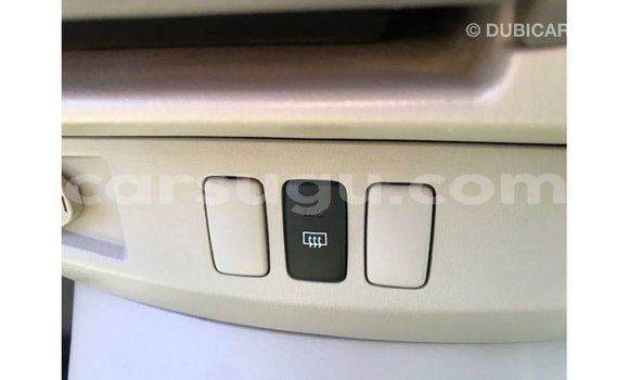 Sayi Imported Toyota Hilux Black Mota in Import - Dubai a Burkina Faso Sayi Imported Toyota Hilux Black Mota in Import - Dubai a Burkina Faso