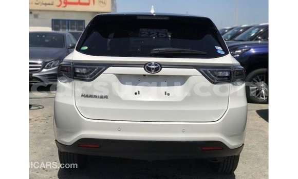 Sayi Imported Toyota Harrier White Mota in Import - Dubai a Burkina Faso Sayi Imported Toyota Harrier White Mota in Import - Dubai a Burkina Faso