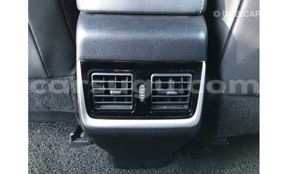 Sayi Imported Toyota Harrier White Mota in Import - Dubai a Burkina Faso Sayi Imported Toyota Harrier White Mota in Import - Dubai a Burkina Faso