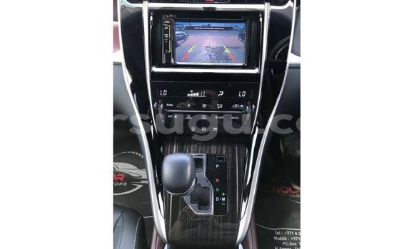 Sayi Imported Toyota Harrier White Mota in Import - Dubai a Burkina Faso Sayi Imported Toyota Harrier White Mota in Import - Dubai a Burkina Faso