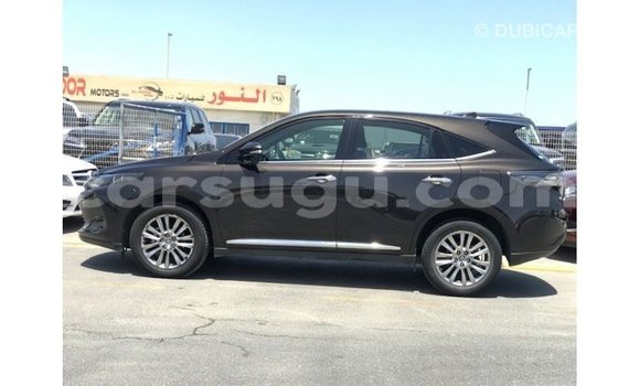 Sayi Imported Toyota Harrier Brown Mota in Import - Dubai a Burkina Faso Sayi Imported Toyota Harrier Brown Mota in Import - Dubai a Burkina Faso