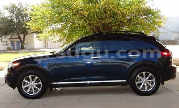 Sayi Sabo Infiniti FX–Series Blue Mota in Ouagadougou a Burkina Faso Sayi Sabo Infiniti FX–Series Blue Mota in Ouagadougou a Burkina Faso