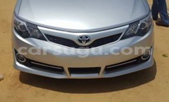 Acheter Neuf Voiture Toyota Camry Gris à Ouagadougou au Burkina-Faso Acheter Neuf Voiture Toyota Camry Gris à Ouagadougou au Burkina-Faso