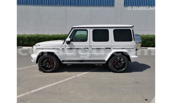 Buy Import Mercedes-Benz 190 White Car in Import - Dubai in Burkina Faso Buy Import Mercedes-Benz 190 White Car in Import - Dubai in Burkina Faso