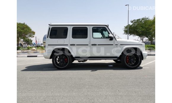 Buy Import Mercedes-Benz 190 White Car in Import - Dubai in Burkina Faso Buy Import Mercedes-Benz 190 White Car in Import - Dubai in Burkina Faso