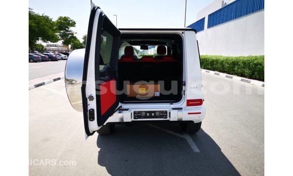 Buy Import Mercedes-Benz 190 White Car in Import - Dubai in Burkina Faso Buy Import Mercedes-Benz 190 White Car in Import - Dubai in Burkina Faso