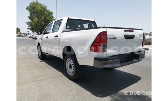 Buy Import Toyota Hilux White Car in Import - Dubai in Burkina Faso Buy Import Toyota Hilux White Car in Import - Dubai in Burkina Faso