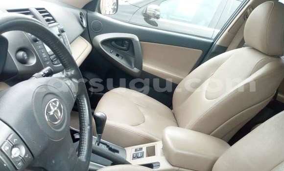 Acheter Occasion Voiture Toyota RAV4 Noir à Ouagadougou, Burkina-Faso Acheter Occasion Voiture Toyota RAV4 Noir à Ouagadougou, Burkina-Faso
