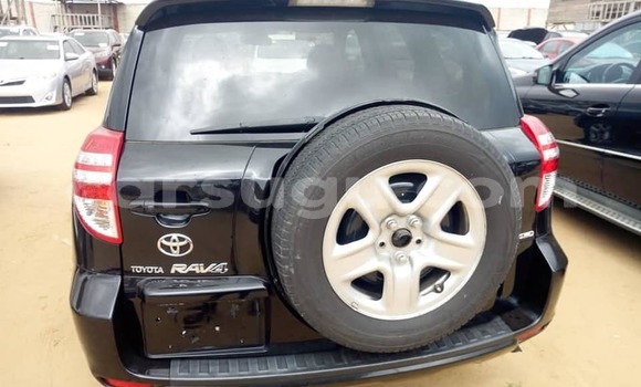 Acheter Occasion Voiture Toyota RAV4 Noir à Ouagadougou, Burkina-Faso Acheter Occasion Voiture Toyota RAV4 Noir à Ouagadougou, Burkina-Faso